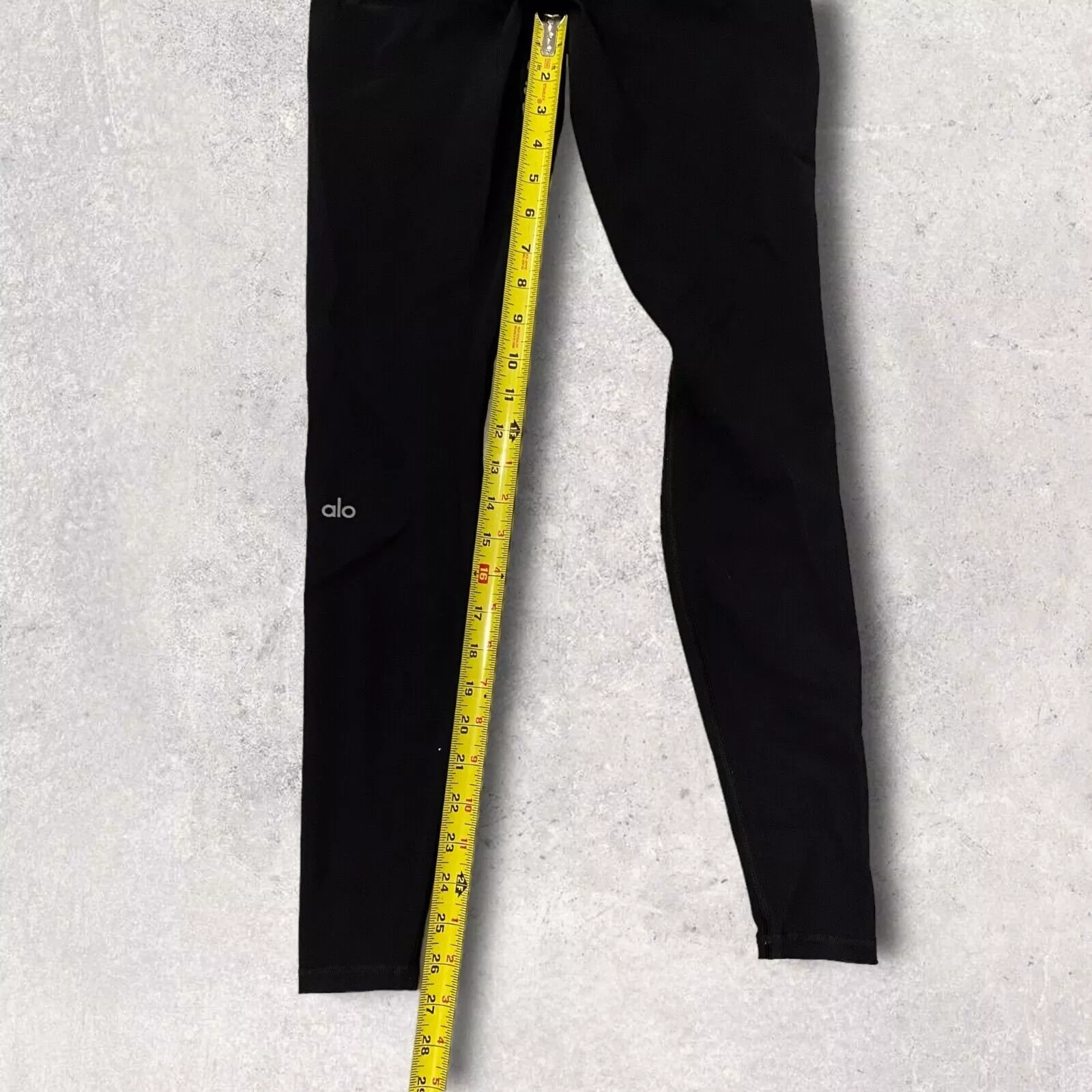 alo-yoga high waisted ripped warrior leggings