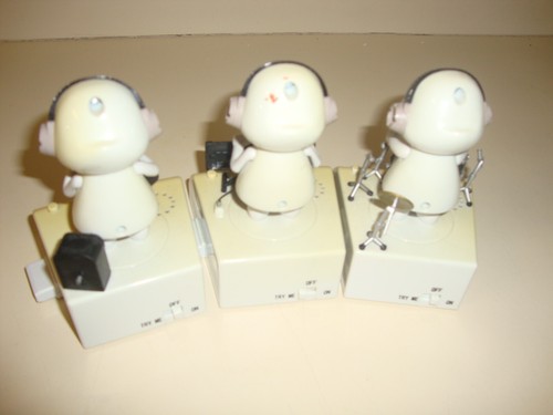 Live Jam White Miniature Robots Lighted Moving Band - Picture 6 of 9