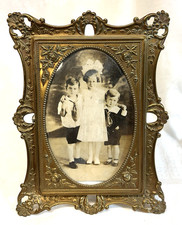 VICTORIAN Ornate BRASS Embossed ROSES Easel Style PICTURE FRAME  WONDERFUL 