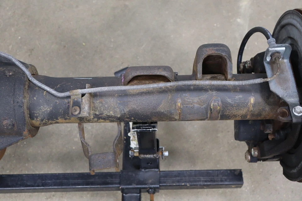 01-01 Chevy GMC 2500HD 11.5" Full Floating Rear Axle Assembly (3.73 GT4) OEM - Изображение 4 из 4