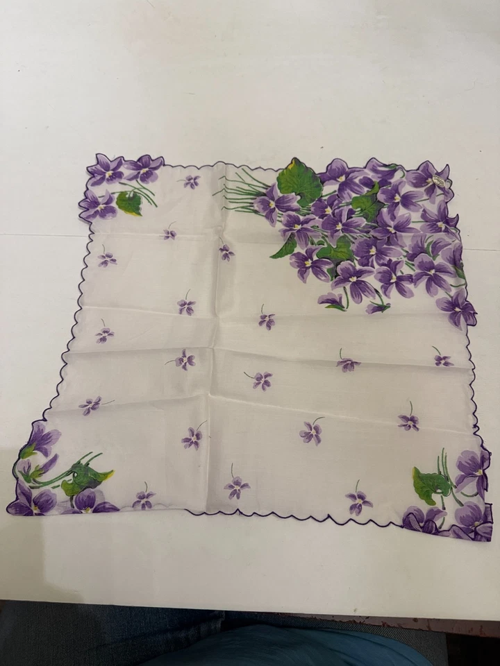 Pañuelo vintage Burmel original flores moradas Foto 3 de 3