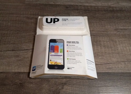 UP by Jawbone in hellgrau Größe Medium Modell JBR01b-MD-US NEU kostenloser Versand  - Bild 2 von 3