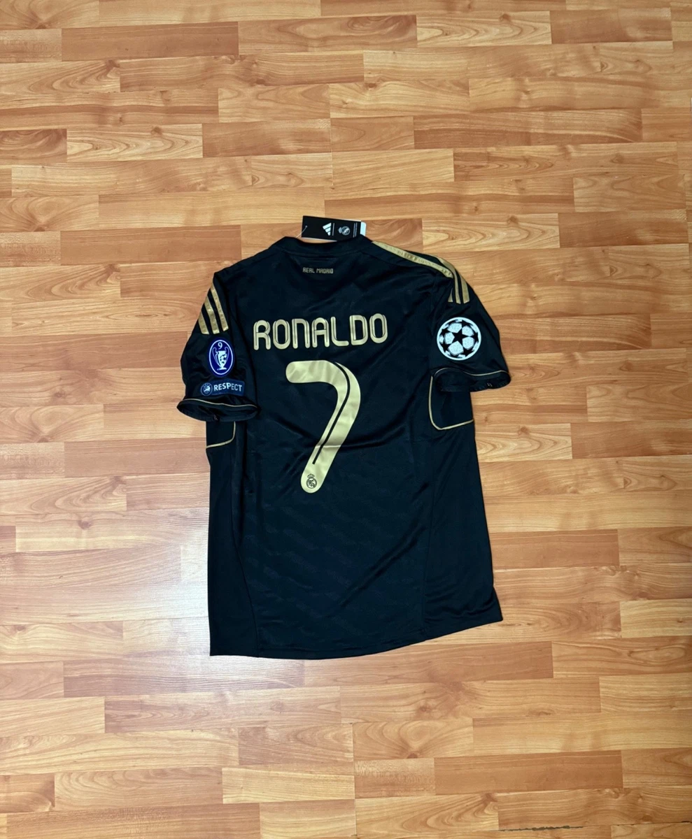 Preços baixos em Real Madrid Tamanho M Preto fã de Futebol Clube