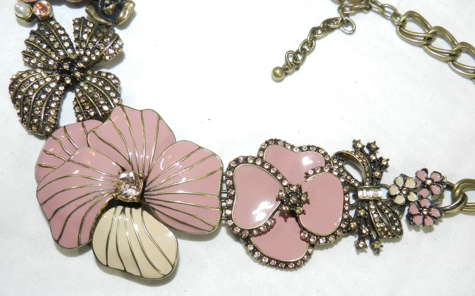 New w/ Pouch - Joan Rivers Pink Enamel Floral necklace - 18.5" to 21.5" - Image 4 of 4