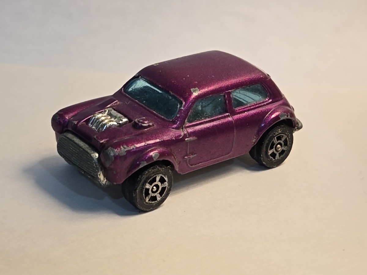Corgi Toys WhizzWheels B.V.R.T. 1300 MINI COOPER S Purple Great