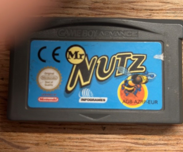 Mr. Nutz (Nintendo Game Boy Advance)