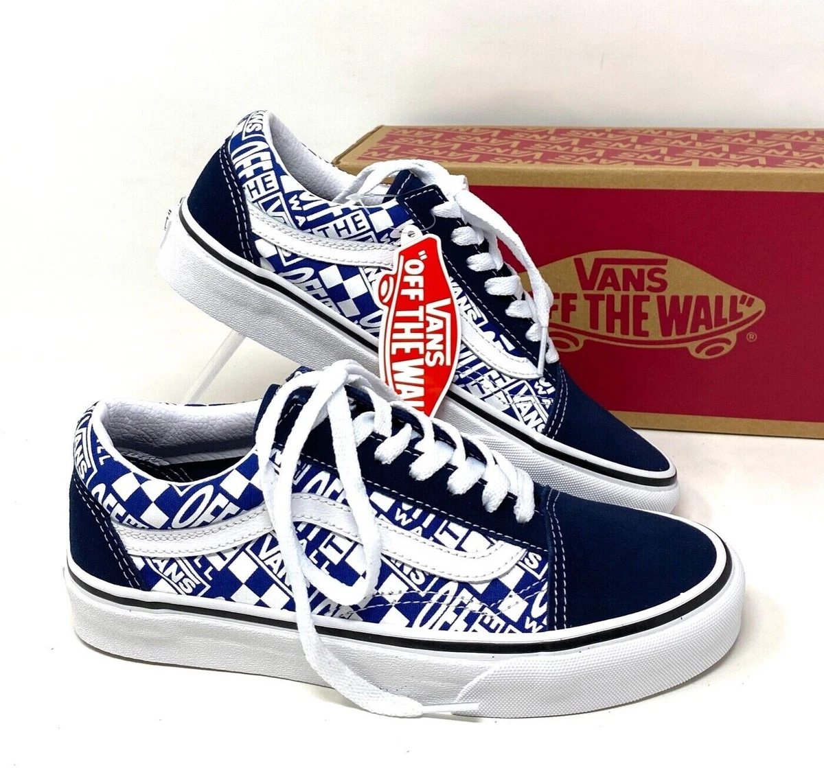 Blue off the wall best sale vans