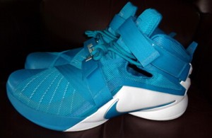 nike men's lebron soldier ix