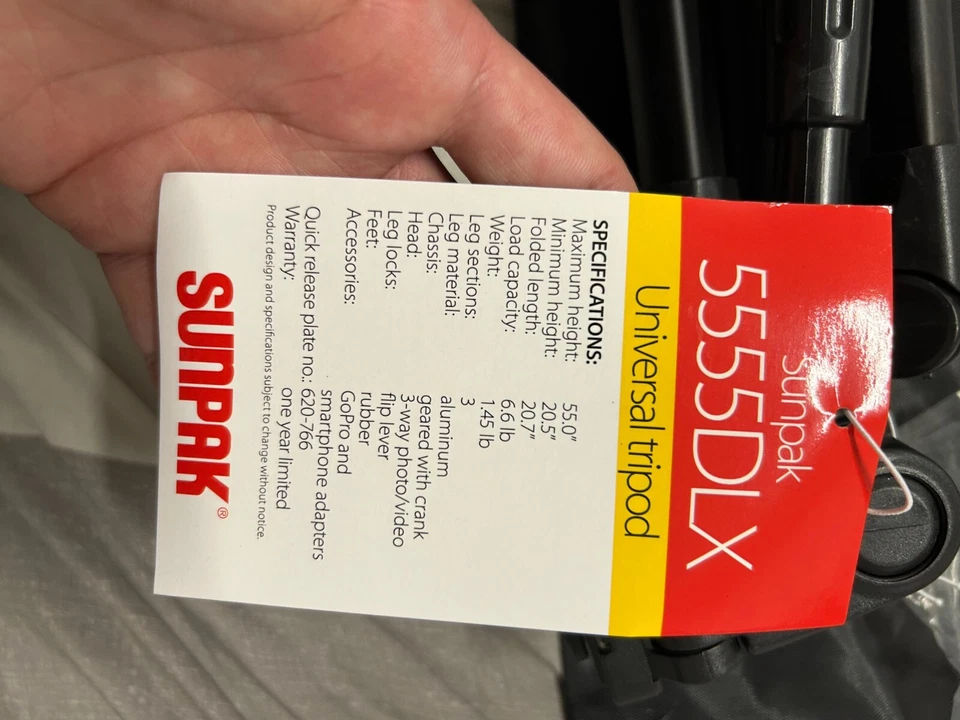 Sunpak - PlatinumPlus 5555DLX Tripod - Black-Extendable Legs and built in level  - Image 4 of 4