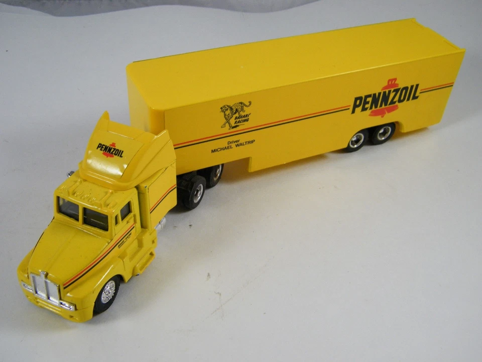 CAMPEONES DE CARRERAS PENNZOIL #30 TRANSPORTADORES Y COCHES MICHAEL WALTRIP Foto 4 de 4