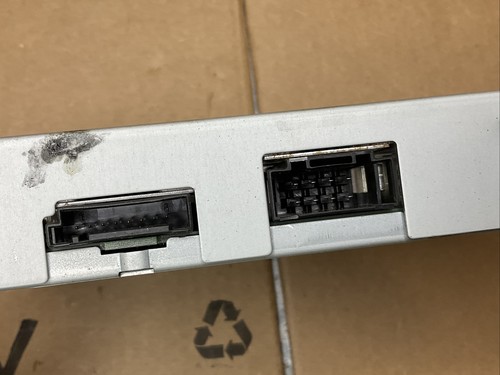 07 08 09 10 AUDI A4 SIRIUS XM MODULE OEM 8E0035593 - Picture 10 of 11