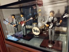 Beatles Figuren, ca 25 Zentimeter groß, groß.