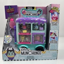 Disney Munchlings Ice Cream Cart Playset 10pc Villains Scented Figures