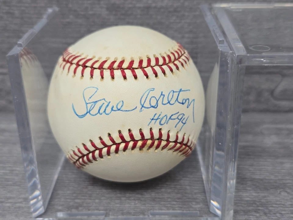 Steve Carlton Signed Autographed Baseball HOF 1994 OBNL - Image 2 of 4