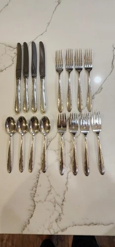 16 Piece TOWLE Madeira Sterling Silver Flatware Service for 4 - Beautiful Set