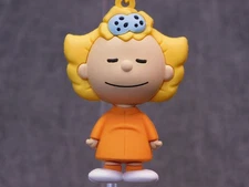 Peanuts Christmas NEW * Sally Clip * Blind Bag Series 4 Snoopy Key Monogram