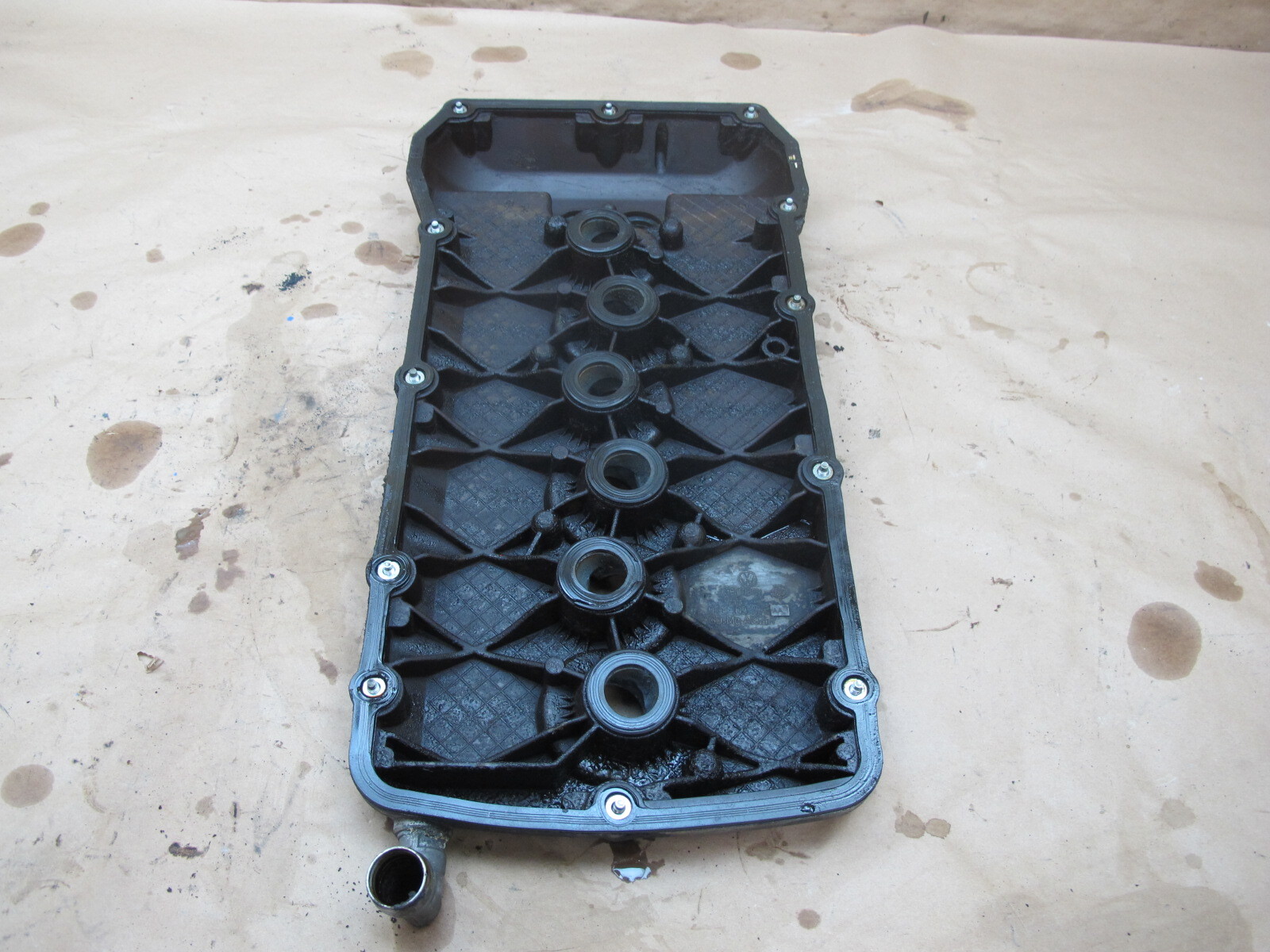03-10 BENTLEY CONTINENTAL GTC GT FLYING SPUR 6.0L ENGINE MOTOR RIGHT VALVE COVER