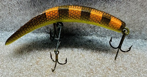 HELIN'S FLATFISH U20 Orange, Black and Yellow Belly with Box and Insert - Picture 2 of 7