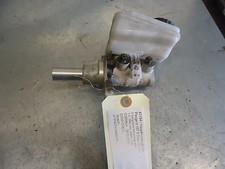 Maître-cylindre de frein Peugeot 107