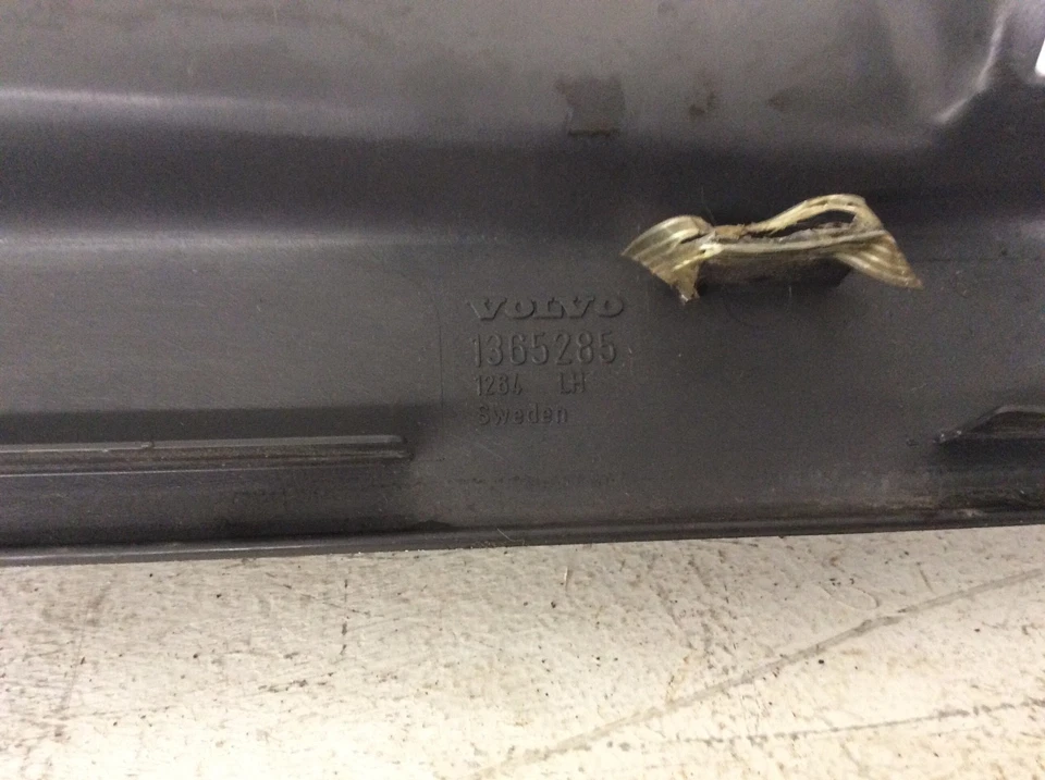 沃尔沃 740 745 760 940 960 V90 82-92 深灰色 WAGON LH 摇杆 MOULDING TRIM  — 第 3/3 张图片