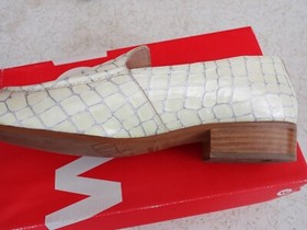 WONDERS WOMEN'S  BORDELLE - WHITE CROC - SIZE 41 - EXCELLENT USED COND.