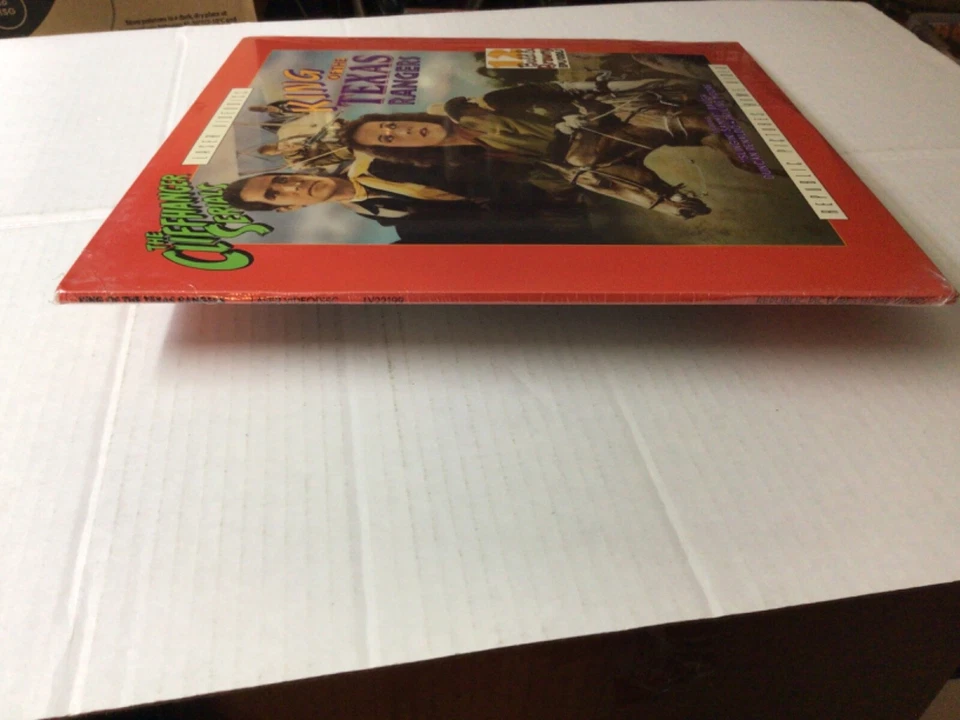 KING OF THE TEXAS RANGERS - Sammy Baugh - LASERDISC* - NRMT - w/ factory shrink - Image 4 of 4