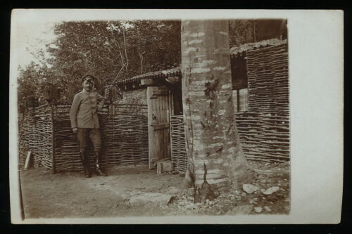 Photo AK - officer in position Chevregny Aisne France - WW1 - Picture 1 of 2