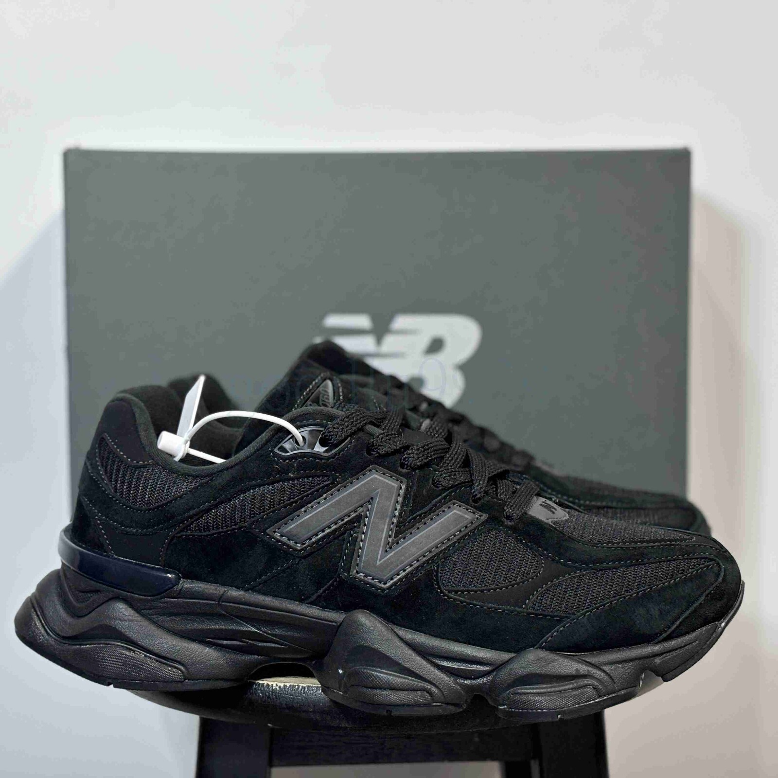 New Balance 9060 Triple Black Men‘s Shoes U9060BPM