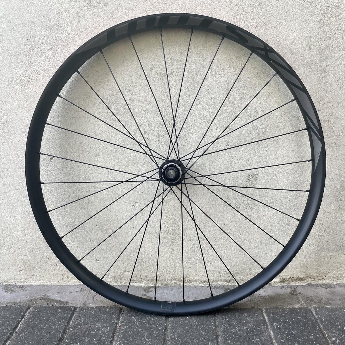 Specialized Stout MTB Wheel Boost Shimano MT400 hub New - Main Image