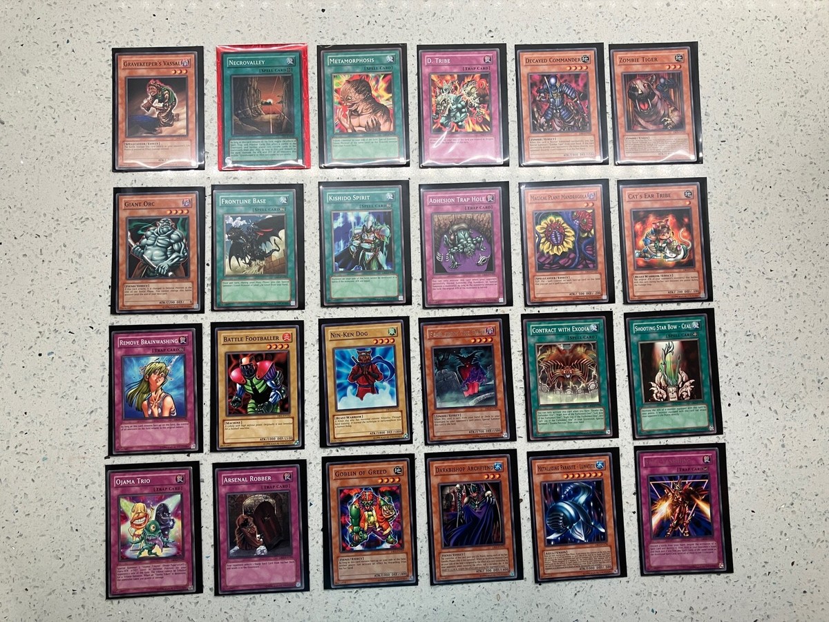 YU-GI-OH 2005 DARK REVELATION VOLUME 1 LOT OF 24 CARDS (1 SUPER RARE AND 2 RARE) YU-GI-OH 2005 DARK REVELATION VOLUME 1 LOT OF 24 CARDS (1 SUPER RARE AND 2 RARE)
