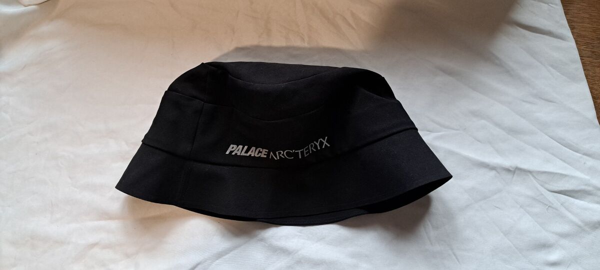 Palace x Arc'teryx バケットハット S/M 黒