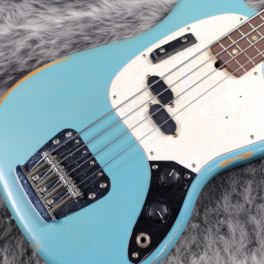 Fender JMJ Road Worn Mustang Bass Faded Daphne Blue 885978823130| eBay