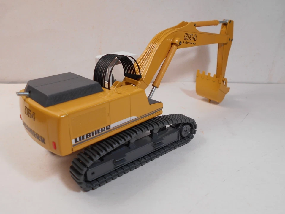Conrad (2834/02) - 1:50 Scale - Liebherr - R 954 B - Hydraulic Excavator - NIB - Image 3 of 4