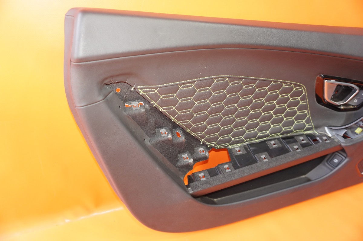 Lamborghini Huracan 2017-2019 Front Left Door panel