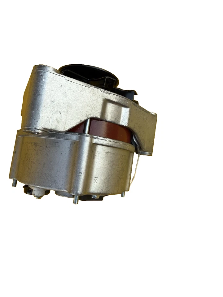 1978-1979-1980-1981  Mercedes-Benz 280CE L6 2.8L 2746cc Gas ALTERNATOR - Image 4 of 4