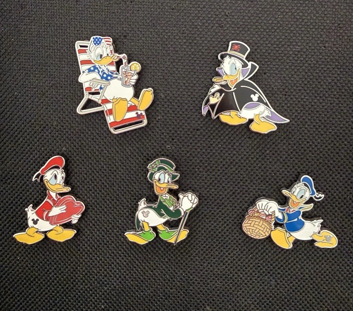Disney Hidden Mickey Walt Disney World WDW 2025 Wave A Donald Duck Season 5 Pins