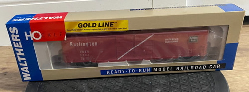 Walthers Gold Line 932-35812 Pullman Standard 60' Auto Box Car Double Door CBQ | Zustand: Used