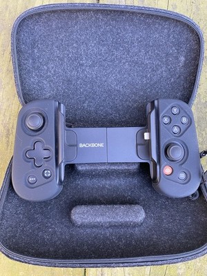 Backbone Mobile Controller for iPhone Lightning Black w/ Carry Case