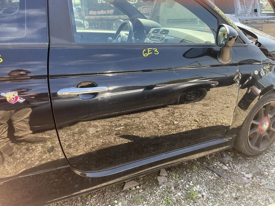 Passenger Front Door Electric 2 Door Fits 12-17 FIAT 500 833813 - Image 2 of 4