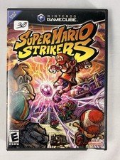 Super Mario Strikers (Nintendo GameCube, 2005) CIB