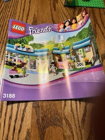 LEGO Friends 3188 Heartlake Vet 100% Complete With Mini Figs And Manual