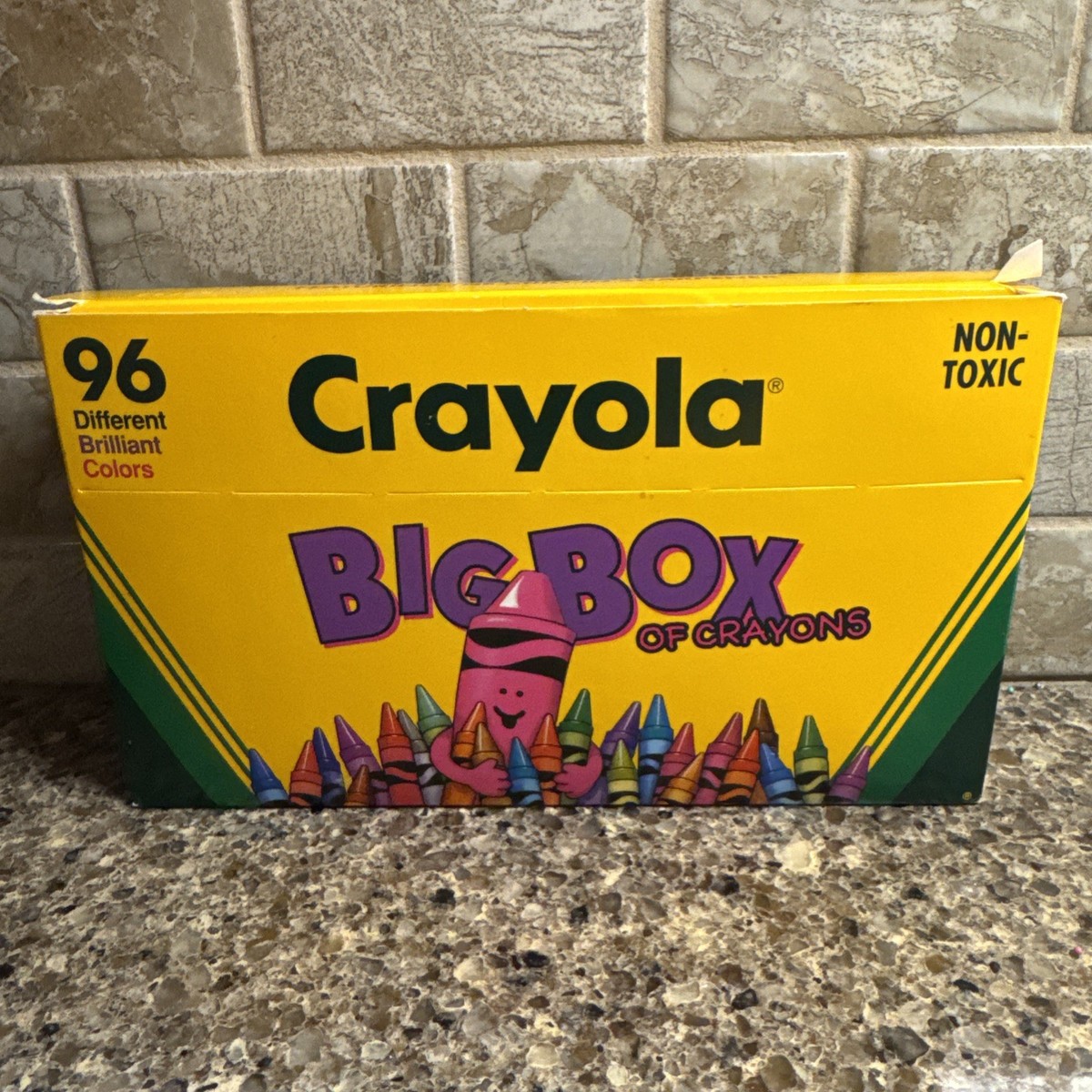 vintage 1994 Crayola Big Box Of 96 Crayons Non-Toxic Different | eBay