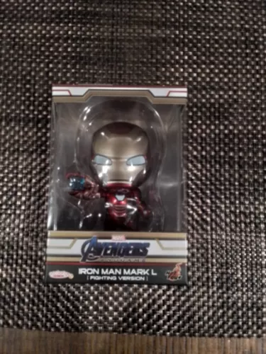 MARVEL / HOT TOYS - IRON MAN MARK L Versión de Lucha Cosbaby COSB556 SELLADO 