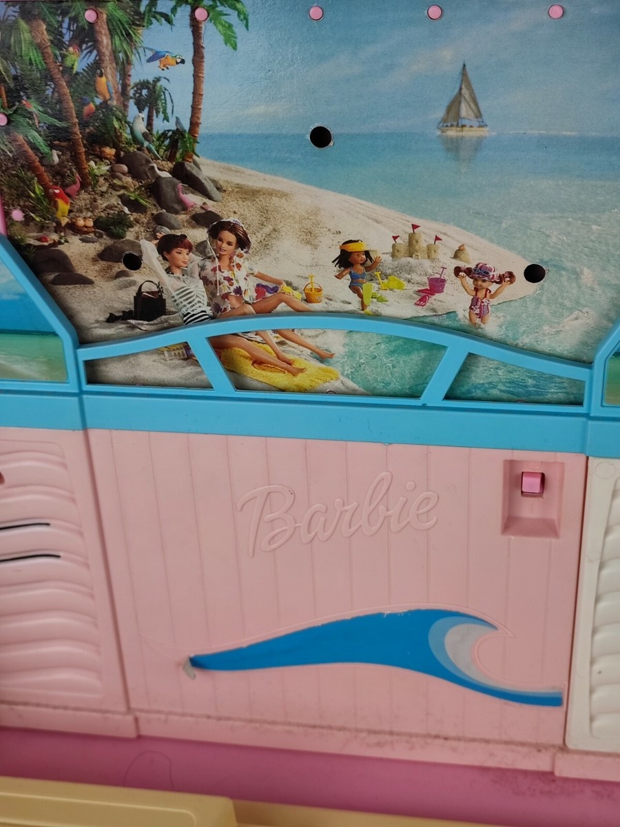 Barbie Mini BarbieLand Doll & Dream Boat a Color-Change Pool 4 cm Mattel