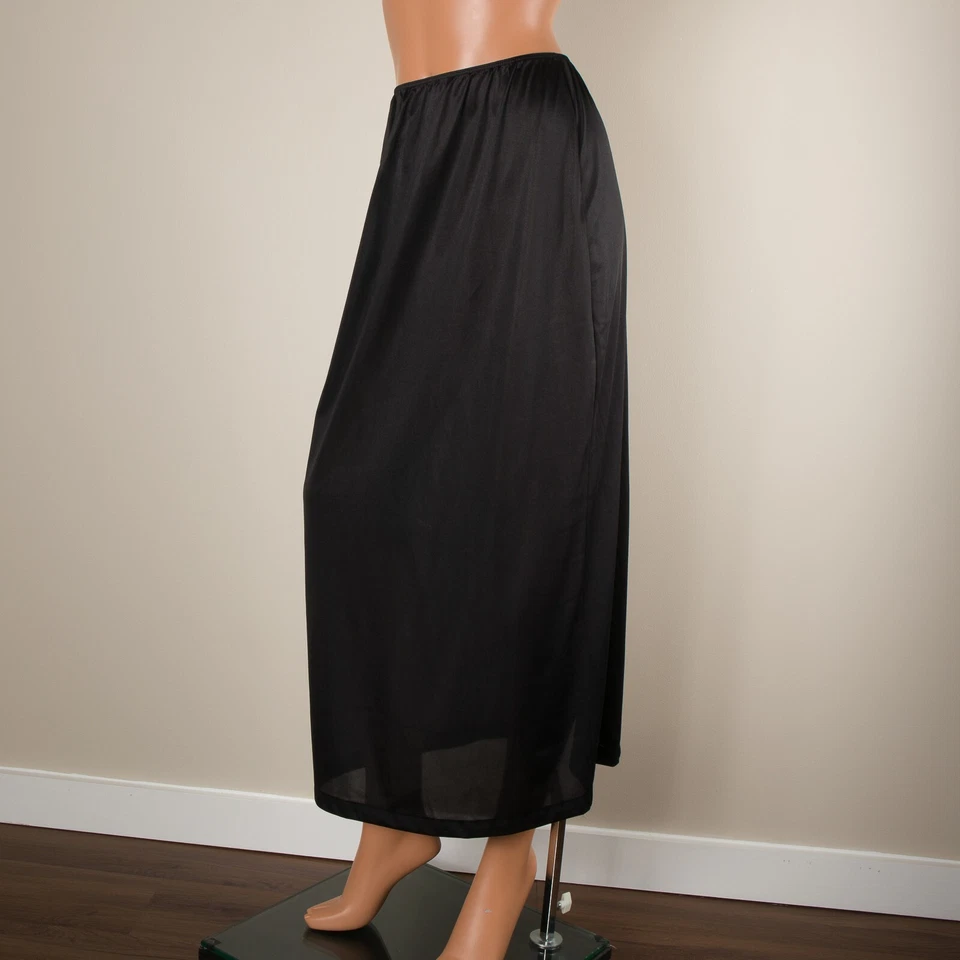 💖 Vintage SEARS Anti-Adherente Longitud Formal Negro Nylon 15" Ranura Encaje Borde Arco M Foto 2 de 4