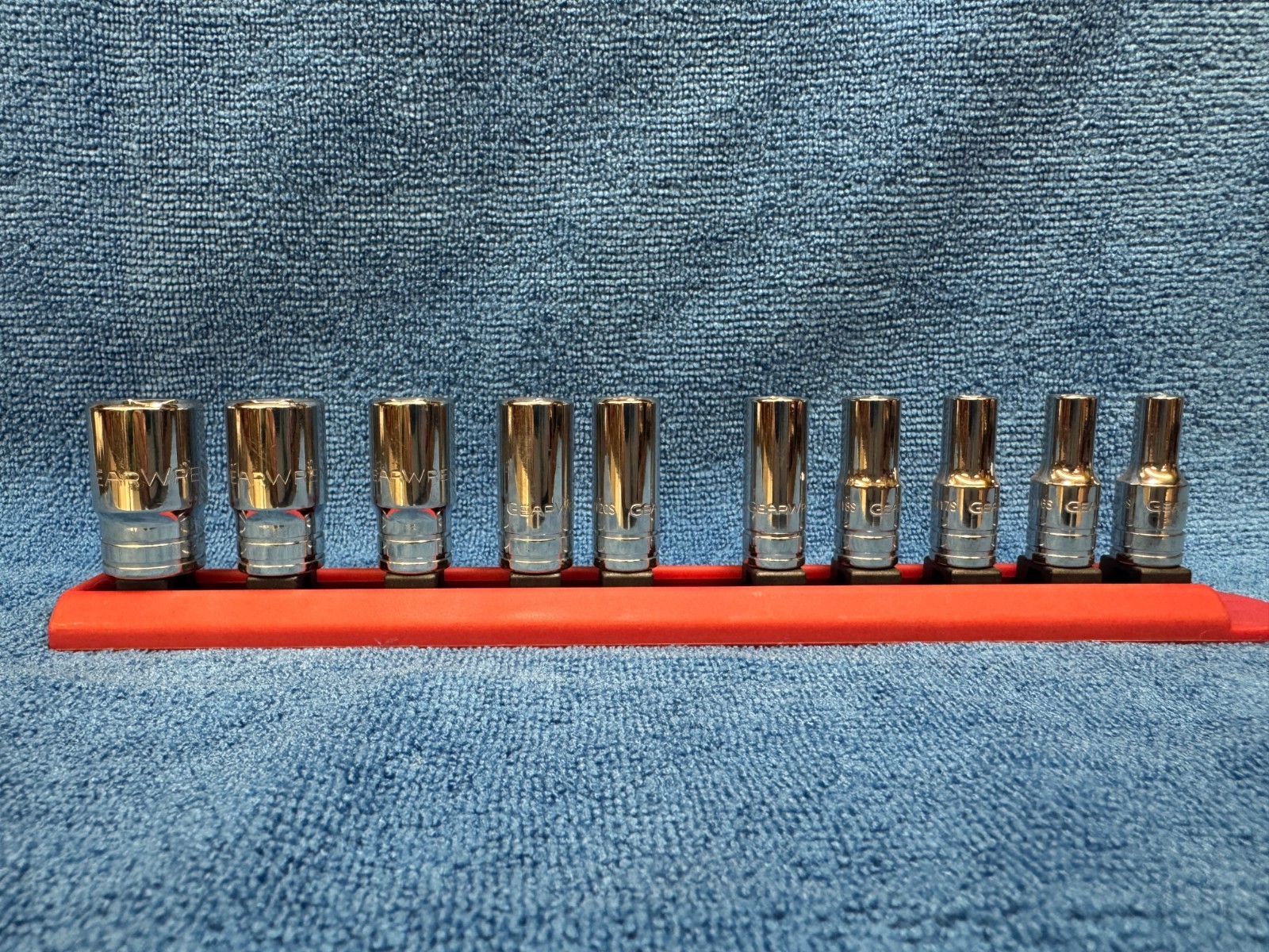 GearWrench USA SAE, 6-Point, Mid Length Socket Set of 10 With Rail