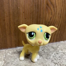 GREYHOUND DOG #875 - Authentic Littlest Pet Shop - Hasbro LPS
