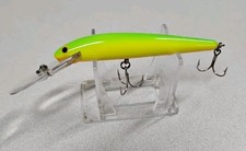Bagley DEEP DIVING BANG-O-LURE #4...Factory Shaved Lip...Apple Green On Chart!!!
