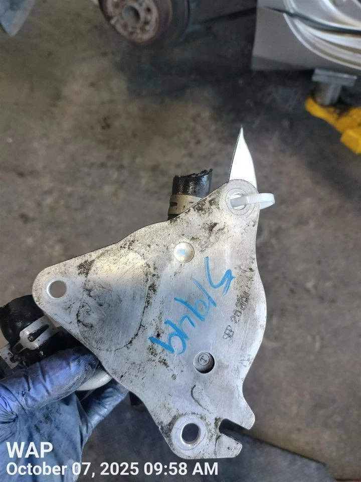 Enfriador de aceite de transmisión automática Camry 2015 7131460 Foto 2 de 4