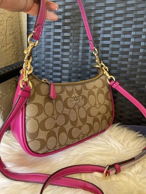 COACH ロゴ入り ハンドバッグ ブラウン/ピンク NWT Coach Teri Shoulder Bag in Signature Canvas & Leather Khaki